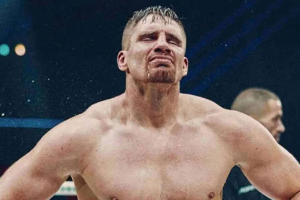 Rico Verhoeven trains to absorb Usyk's power on May 23