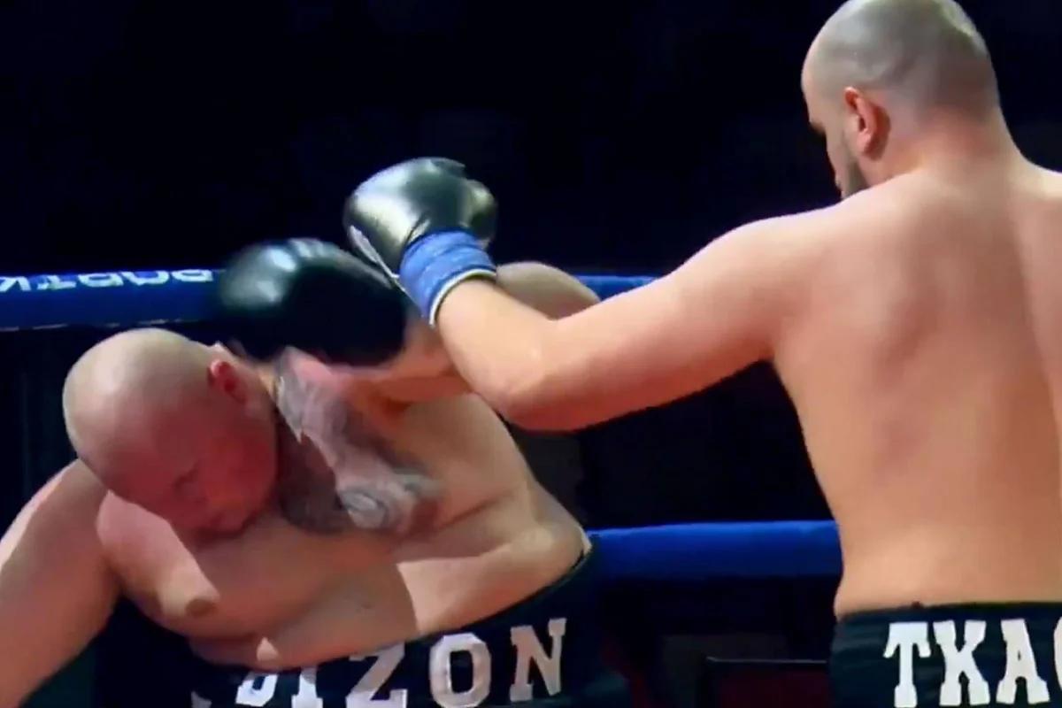 Ref Throws Towel Back, Lets Boxer Take Beating in Lviv